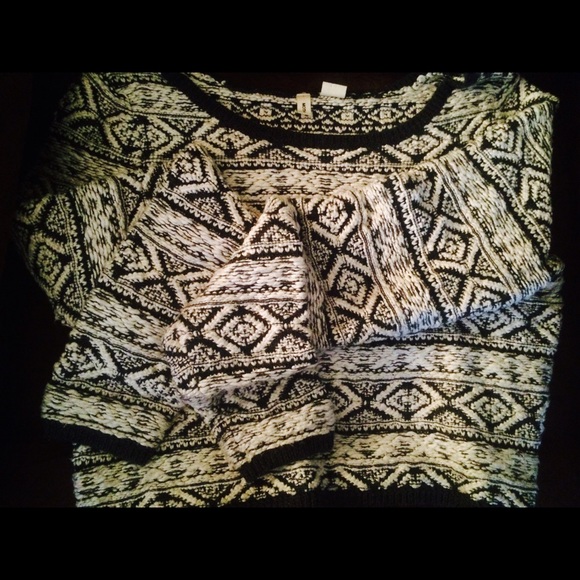 Anthropologie sweater! - Picture 4 of 4