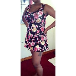 Sexy floral mini skater dress!