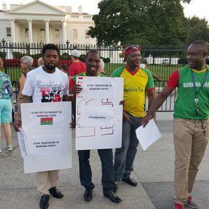 Meet your Posher, Maker