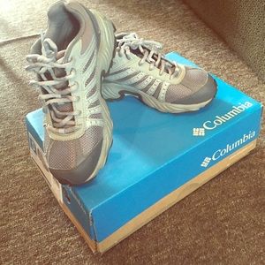Columbia hiking shoes. IN BOX USED TWICE.