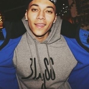 Blyss Apparel Hoodie (K&M)