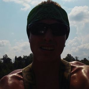 Meet your Posher, Beau