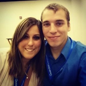 Meet your Posher, Alexis