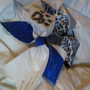 Cheer athletics bows