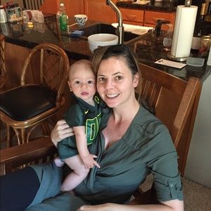 Meet your Posher, Laura