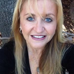 Meet your Posher, Liz