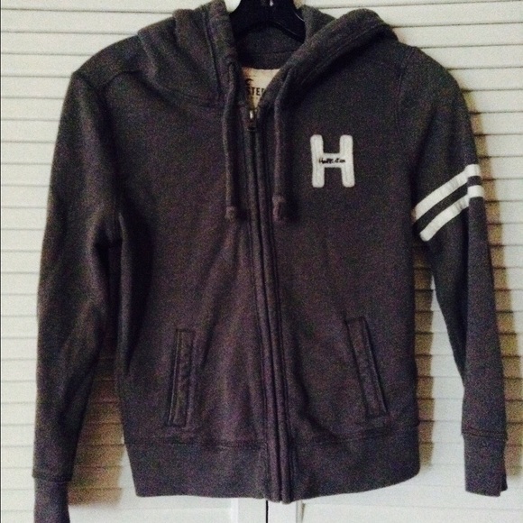Small hollister jacket
