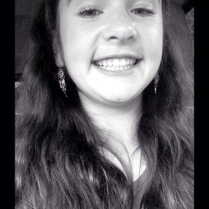 Meet your Posher, Haley