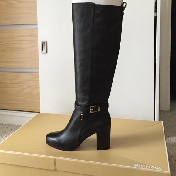 Michael Kors Arley boot - size 7.5 - new in box - Picture 1 of 4
