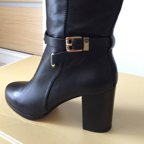 Michael Kors Arley boot - size 7.5 - new in box - Picture 2 of 4