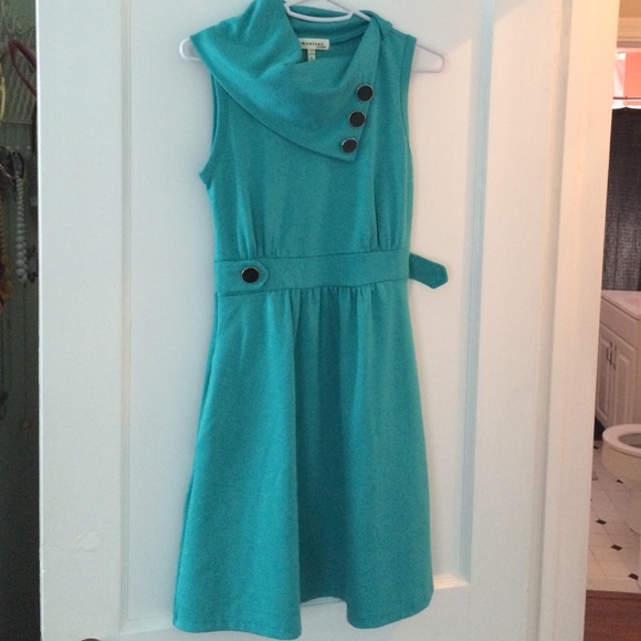 Adorable Modcloth Dress needs a button fix.