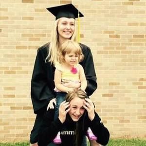 Meet your Posher, Bobbie