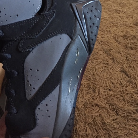 Jordan Bordeaux 7 - Picture 2 of 4