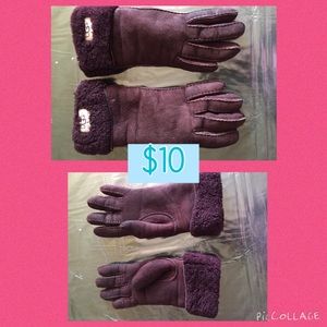 UGG EGGPLANT GLOVES