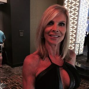 Meet your Posher, Janet