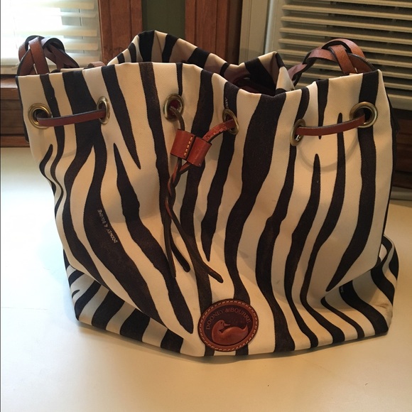 Zebra print dooney & bourke purse