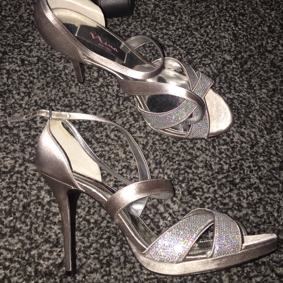 Prom heels size 8