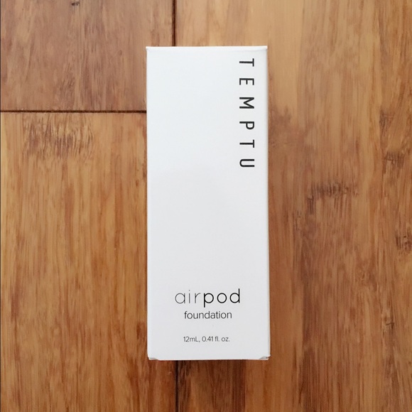 💄 Temptu Warm Ivory Airpod