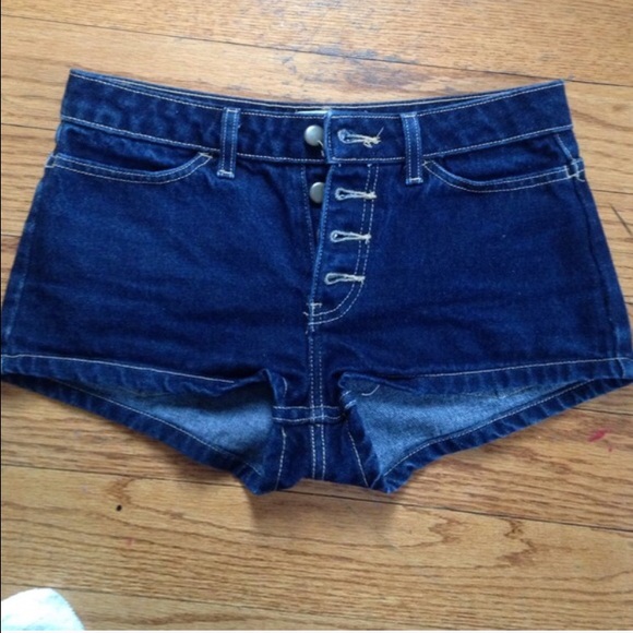 American apparel front denim button shorts