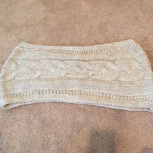 Knit infinity scarf