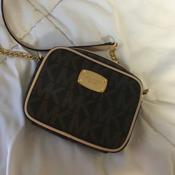Michael Kors Jet Set Crossbody