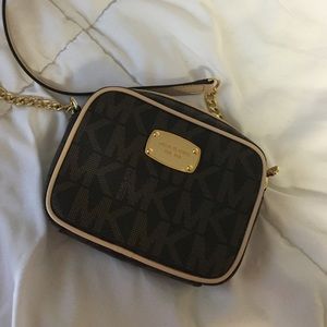 Michael Kors Jet Set Crossbody