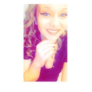 Meet your Posher, Rosa