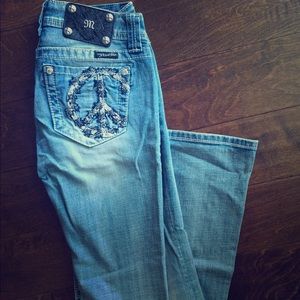 MissMe light mid-rise jeans with flared hem