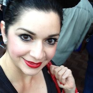 Meet your Posher, Anabel