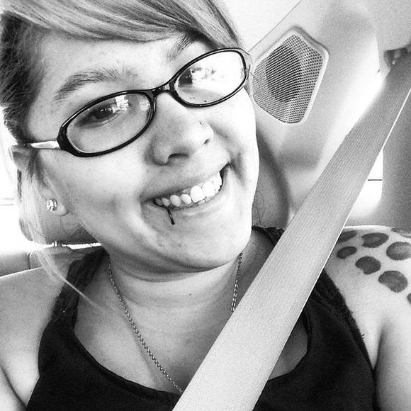 Meet your Posher, Jasminee