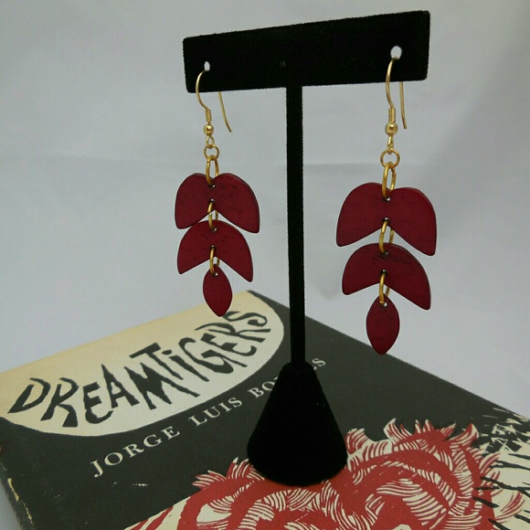 📘Mata Traders📘 Layered Lotus Earrings Red - Picture 3 of 6