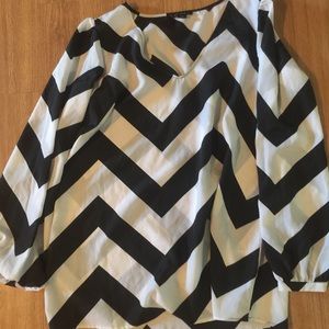 Ladies chevron long sleeve dress shirt