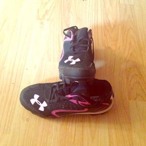 Under armour softball cleats