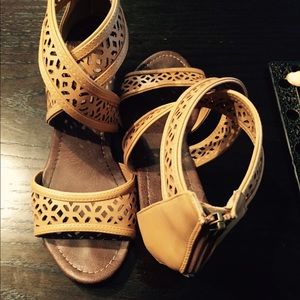 Large 8/9 Rue 21 Wedges