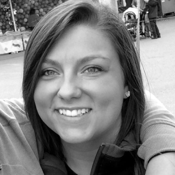 Meet your Posher, Dani - Picture 1 of 1