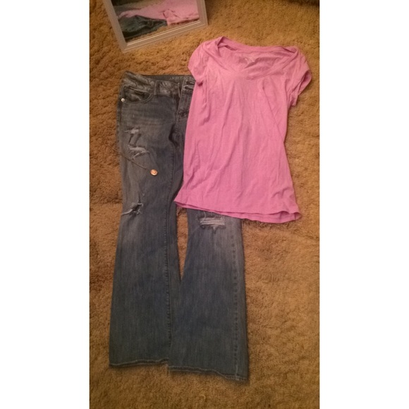 American Eagle Distressed Jeans
