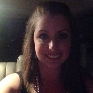 Meet your Posher, Kristin