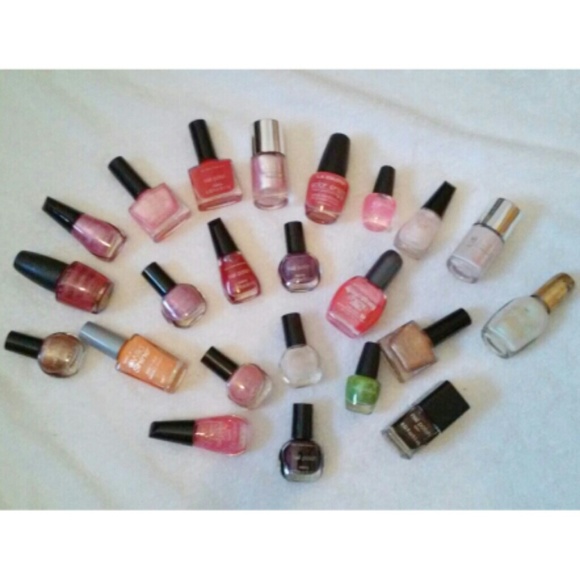 Nailpolishes