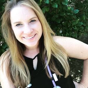 Meet your Posher, Kelli