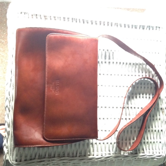 Genuine leather Via Spiga purse.