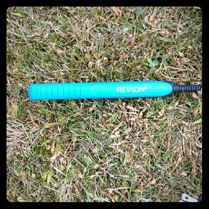 Mini Revlon Straightener