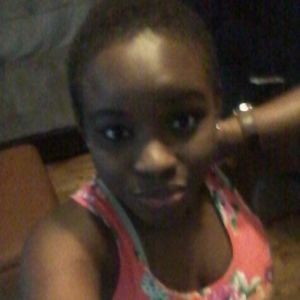 Meet your Posher, Annola