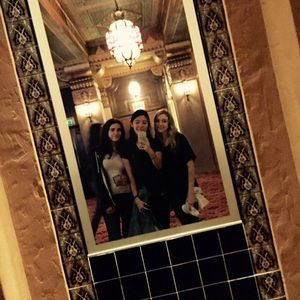 Meet your Posher, Ana paula