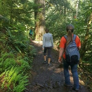 Meet your Posher, Gabriela