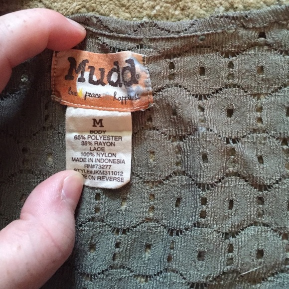 Army Green Loose Top! - Picture 3 of 3