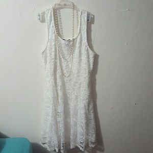 White lace dress with pearl necklace!