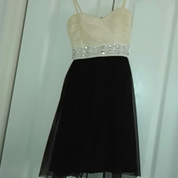Delia's dress (size1)