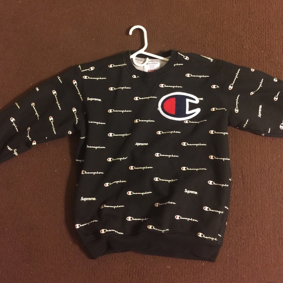 SUPREME X CHAMPION SWEATER EXCLUSIVE