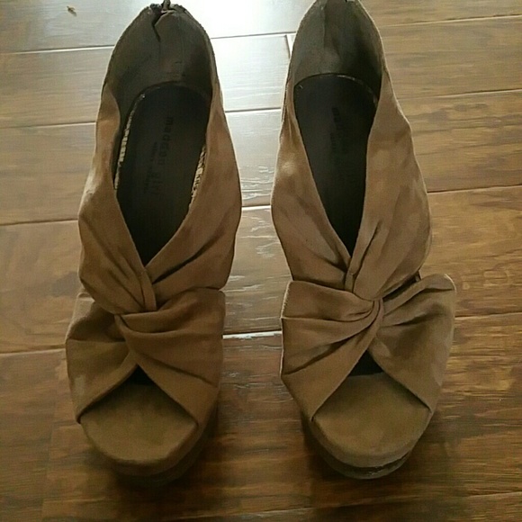 Madden girl wedges