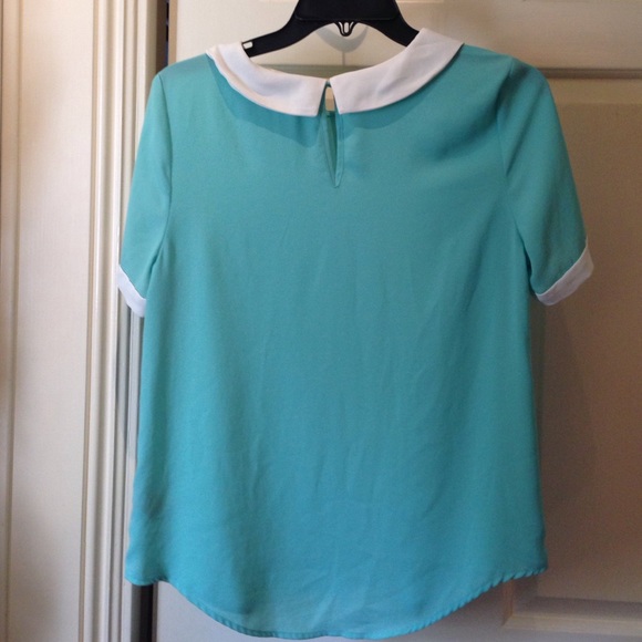 Collared blouse - Picture 2 of 3